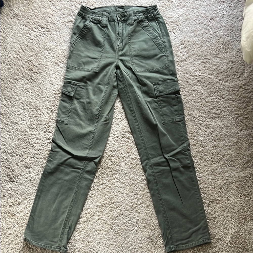 American Eagle Outfitters Green Cargo Pants